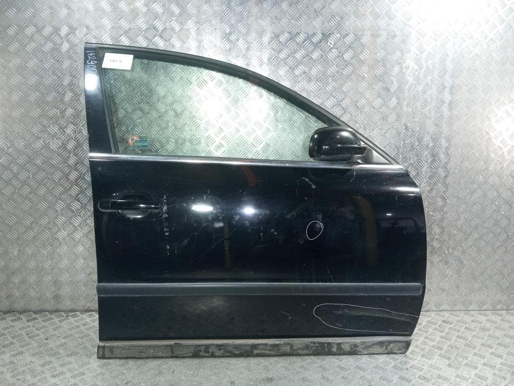 Дверь передняя правая к Volkswagen Passat B5+ Рестайлинг (00-05)
