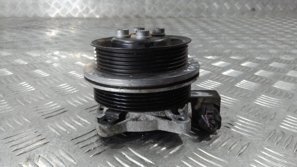 Помпа к Volkswagen Golf 6 (08-15)