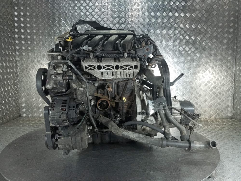 Двигатель к Renault Laguna 2 (01-05)