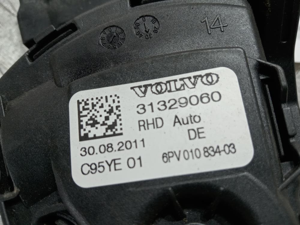 Педаль газа к Volvo V60 1 (10-13)