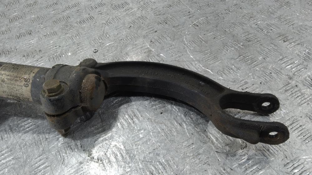 Стойка передняя правая к Audi A4 B8/8K (07-11)