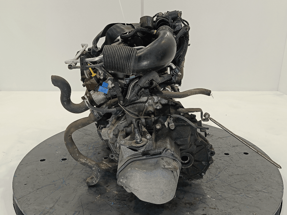 Двигатель к Peugeot 206 1 (98-03)