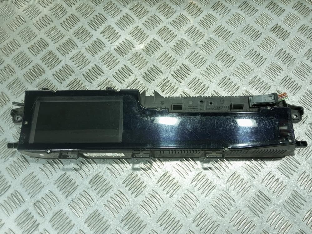 Щиток приборов (приборная панель) к Renault Scenic 2 (03-06)