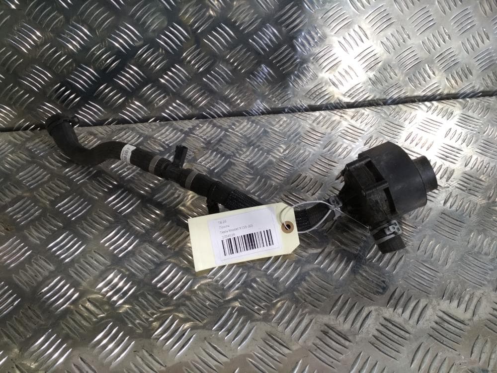 Помпа к Tesla Model X (15-21)