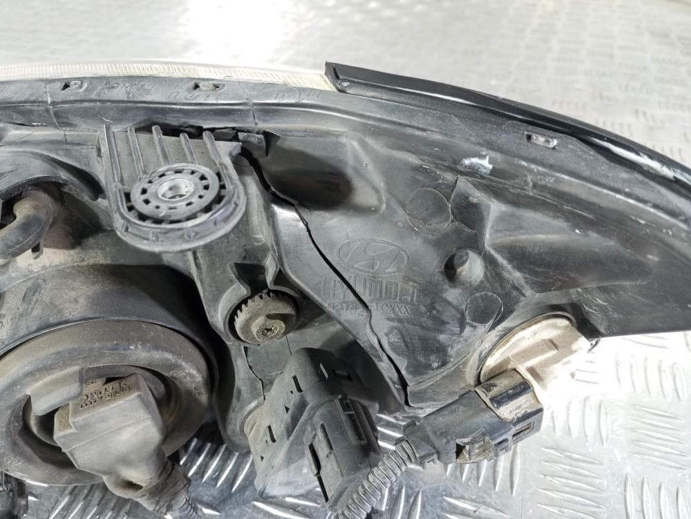 Фара правая к Hyundai Getz 1 (02-05)