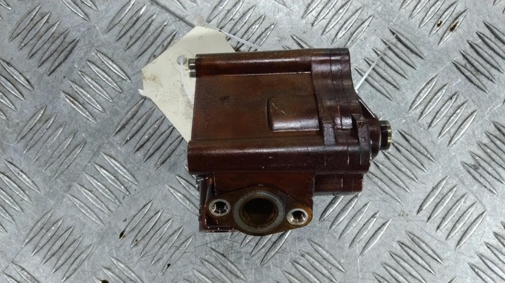 Насос масляный к Mazda 3 BK (03-06)