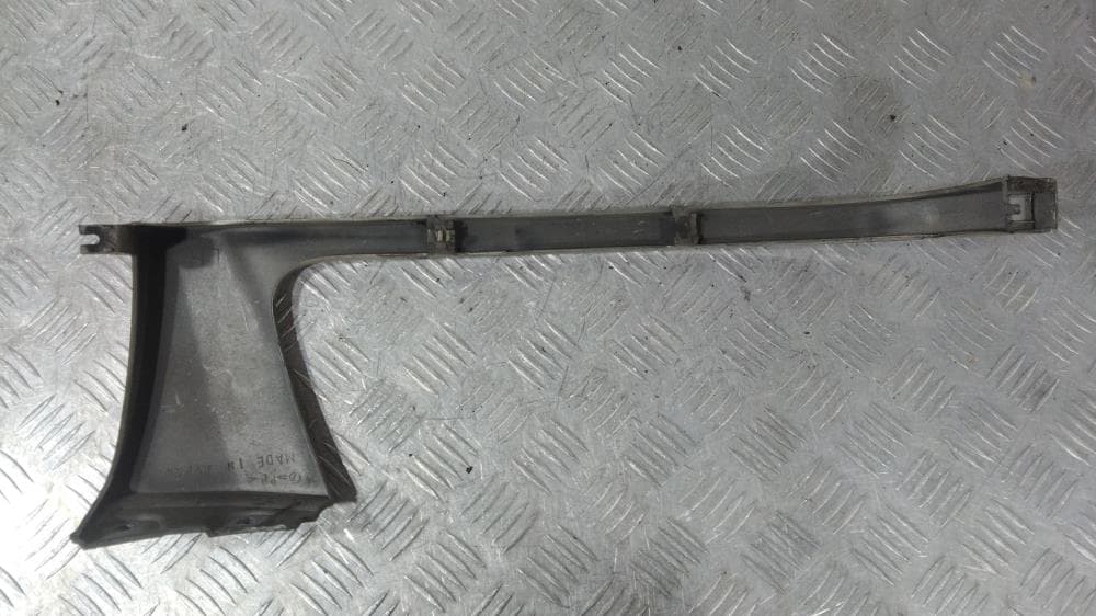 Накладка (ресничка) левой фары к Subaru Forester 2 (02-05)