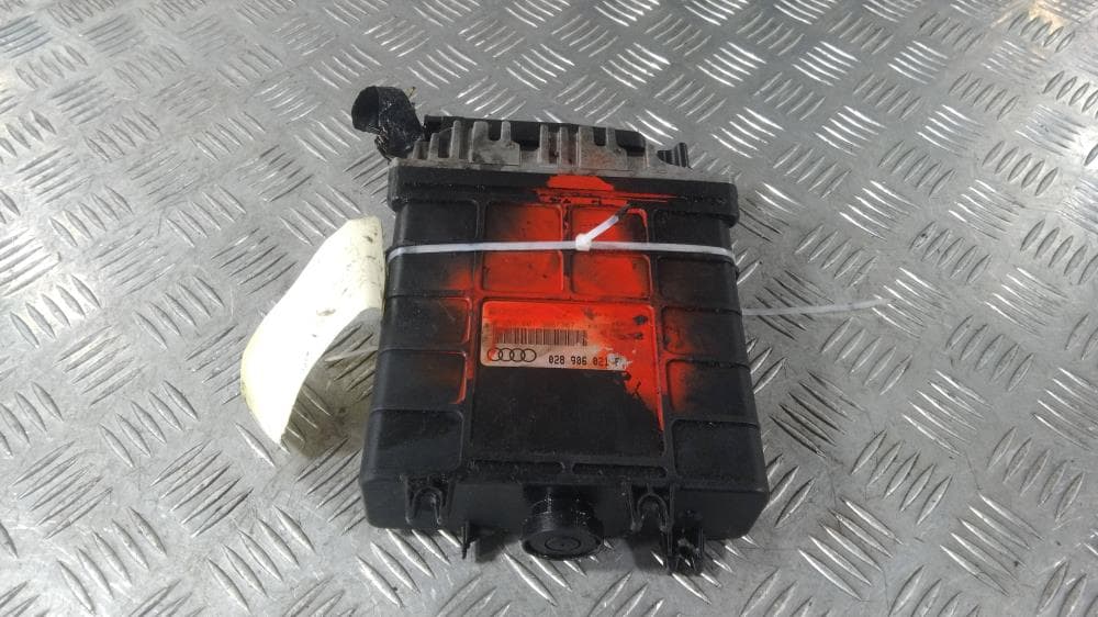 Блок управления двигателем к Volkswagen Passat B5 (96-00)