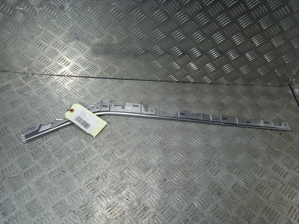Кронштейн к Tesla Model 3 (17-21)