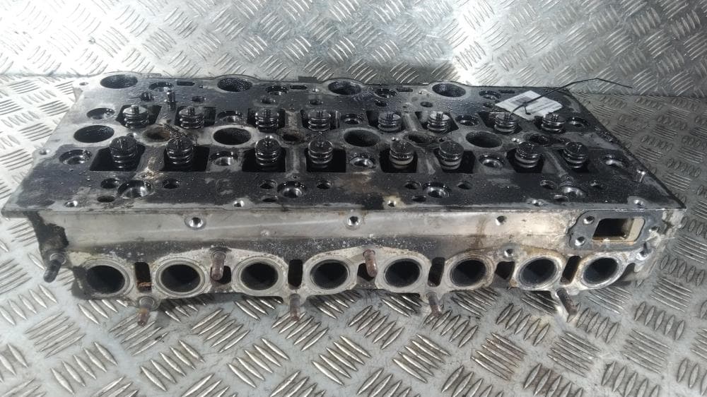 Головка блока цилиндров к Chrysler Voyager 4 (01-04)