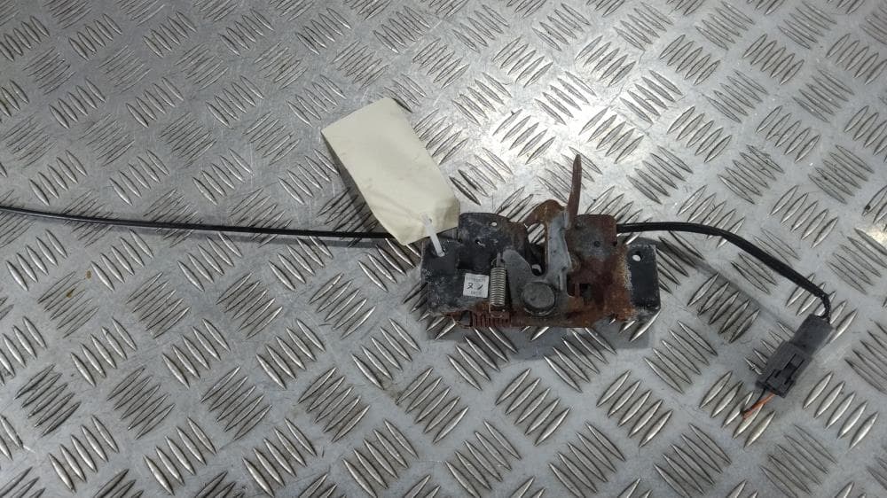 Замок капота к Mazda 3 BL (09-11)
