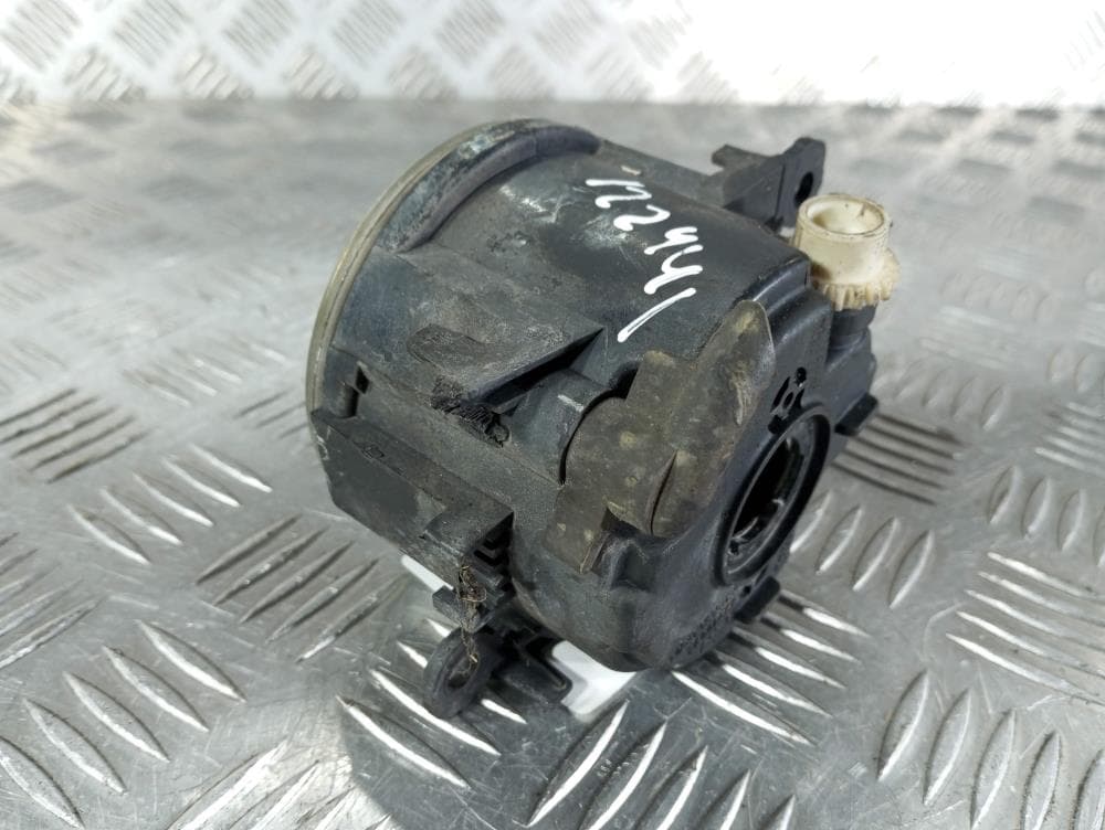 Фара противотуманная правая к Citroen C4 1 (04-08)