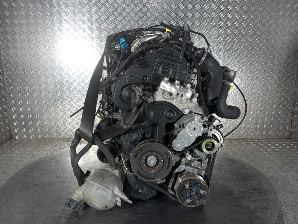 Двигатель к Citroen C3 1 (02-06)