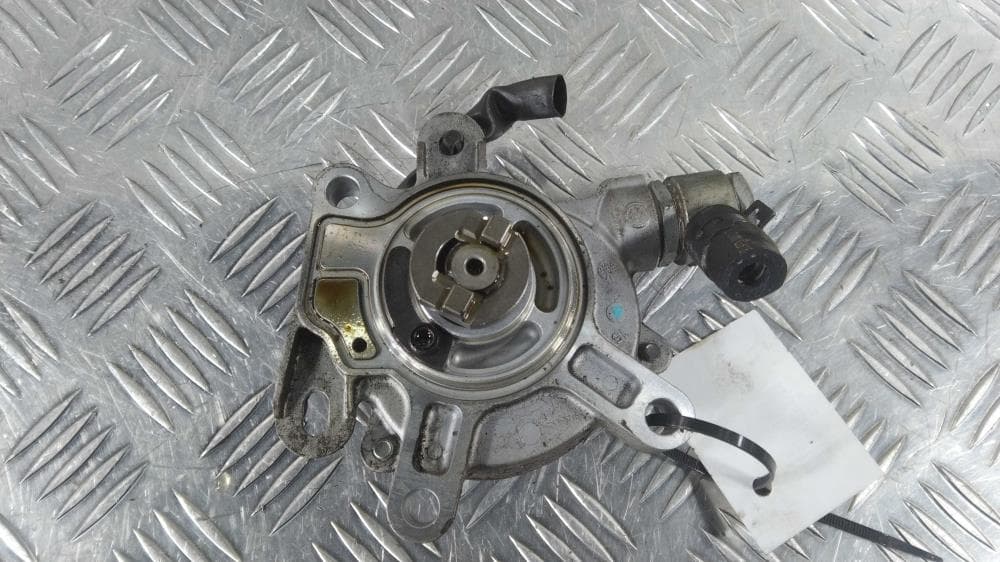 Насос вакуумный к Mazda 3 BM Рестайлинг (16-24)