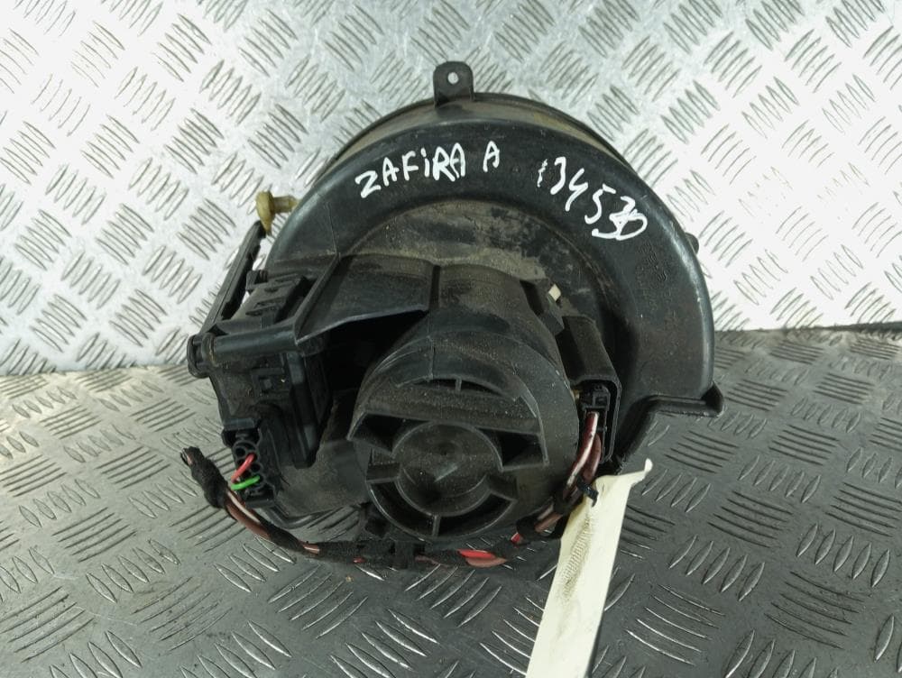 Моторчик печки к Opel Zafira A (99-03)