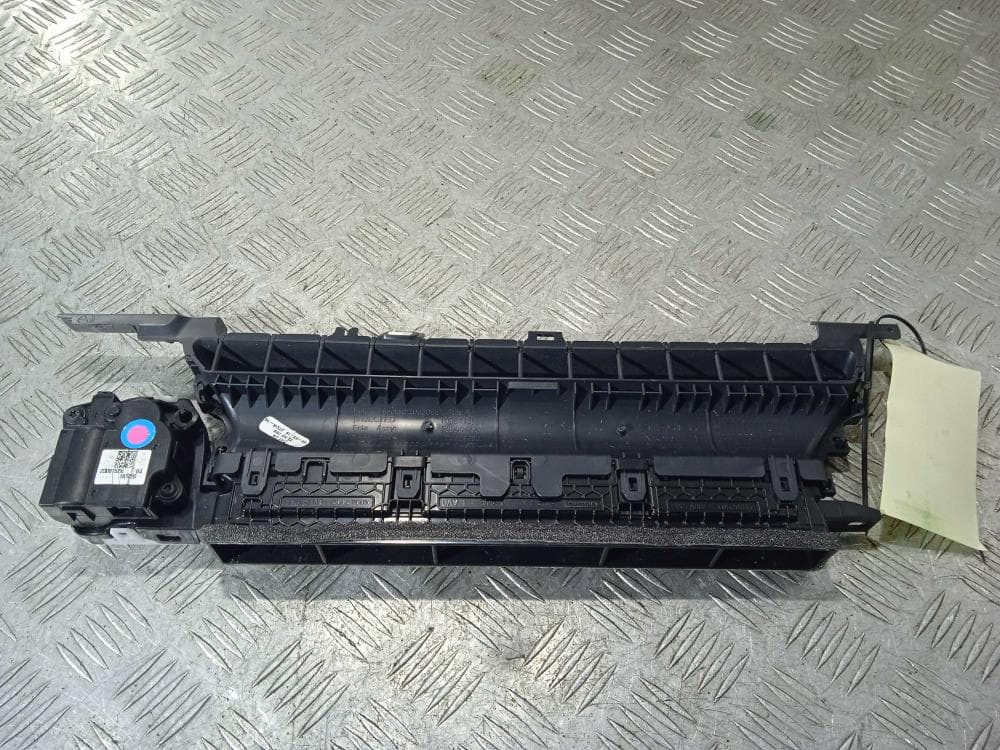 Воздуховод к Tesla Model 3 (17-21)