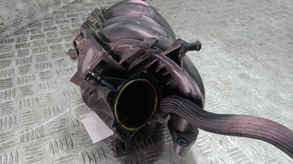 Коллектор впускной к Peugeot 207 (06-09)