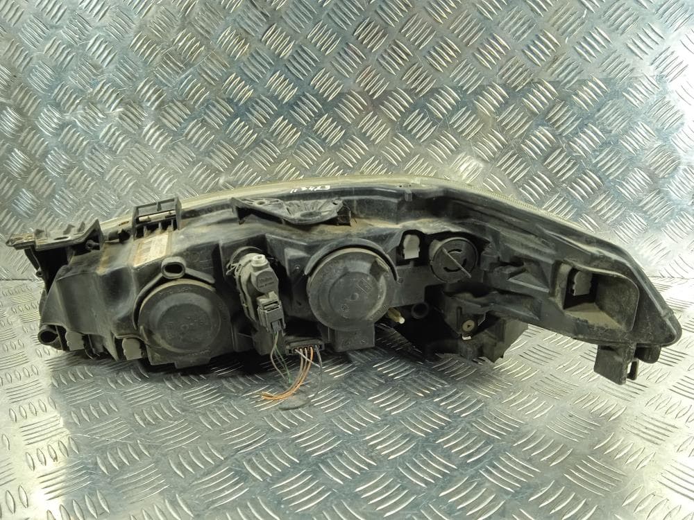 Фара правая к Renault Laguna 2 Рестайлинг (05-08)