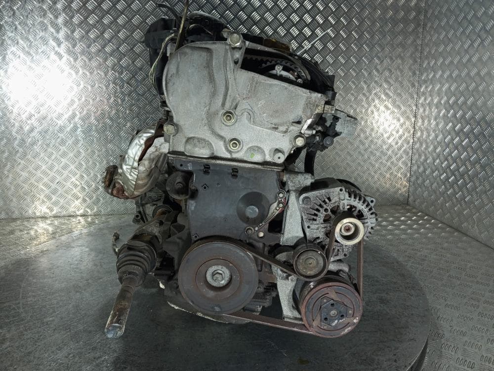 Двигатель к Renault Megane 2 (02-06)