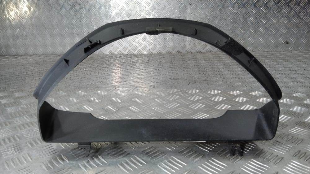 Кожух панели приборов к Mercedes C Class W204/S204/C204 (07-12)