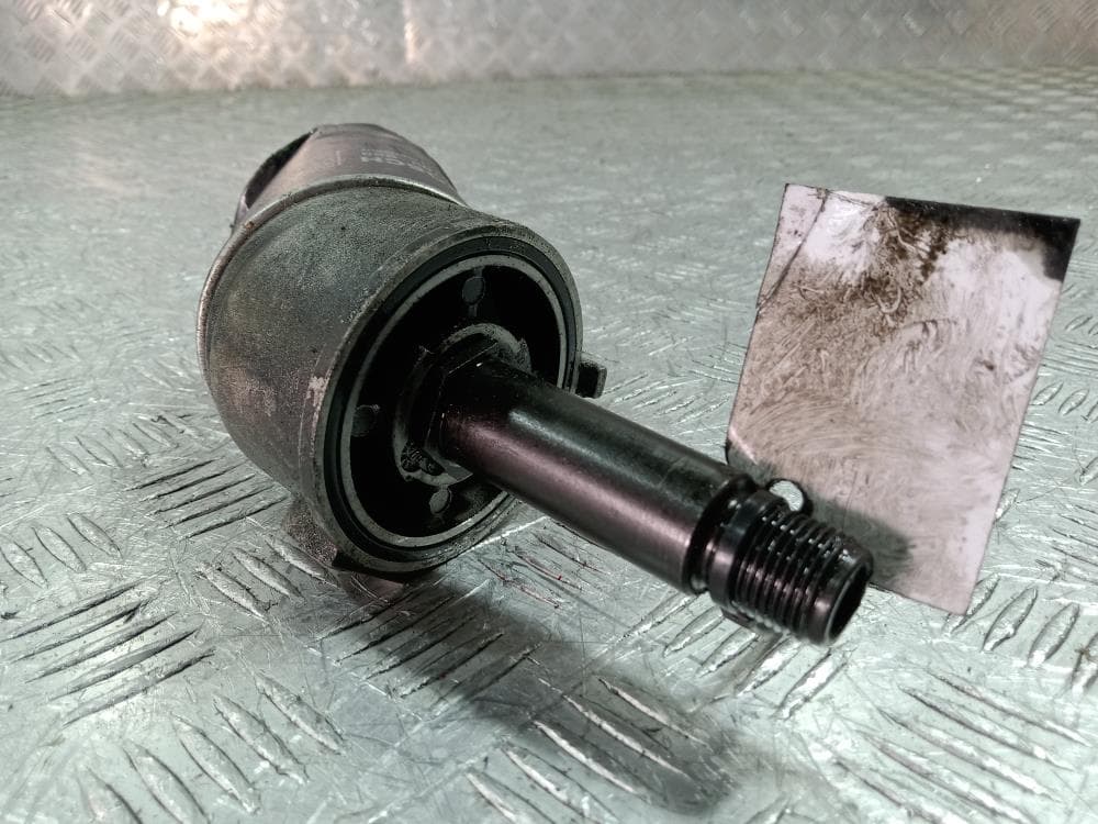 Корпус масляного фильтра к Jeep Cherokee XJ Рестайлинг (97-01)