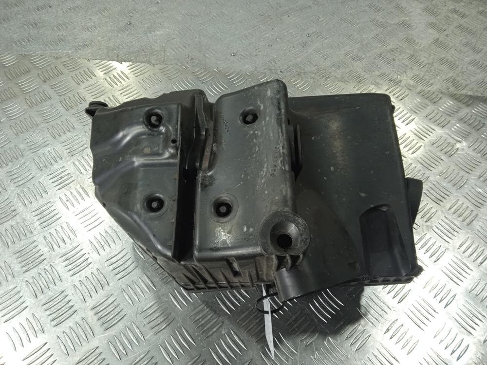 Корпус воздушного фильтра к Volvo V70 3 (07-13)