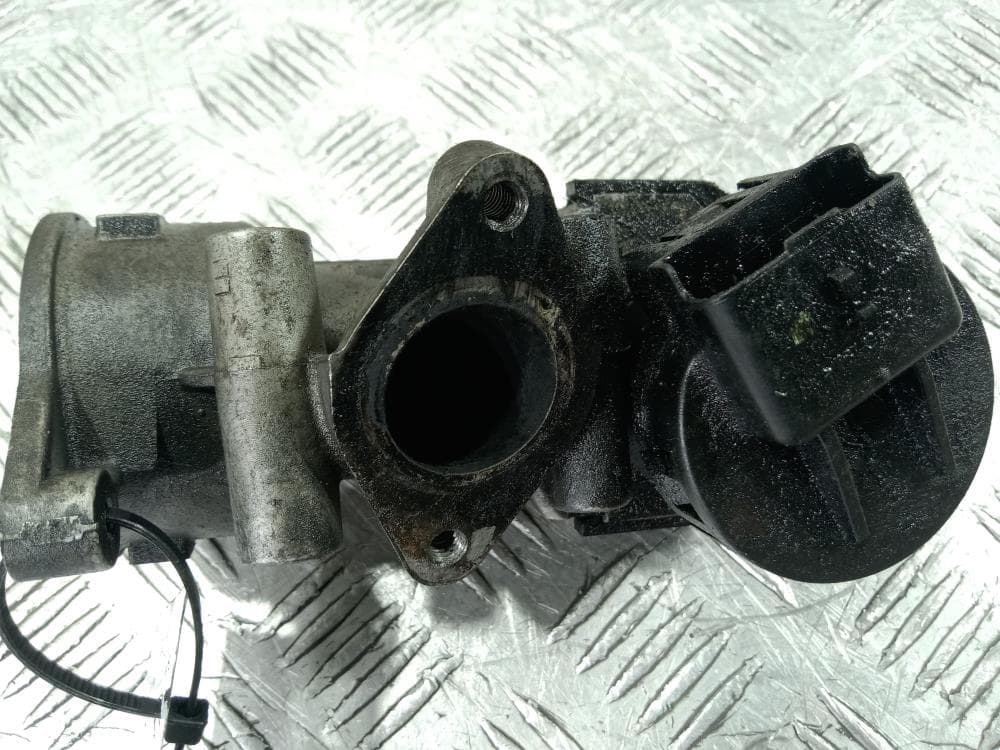 Клапан EGR к Citroen C4 1 (04-08)