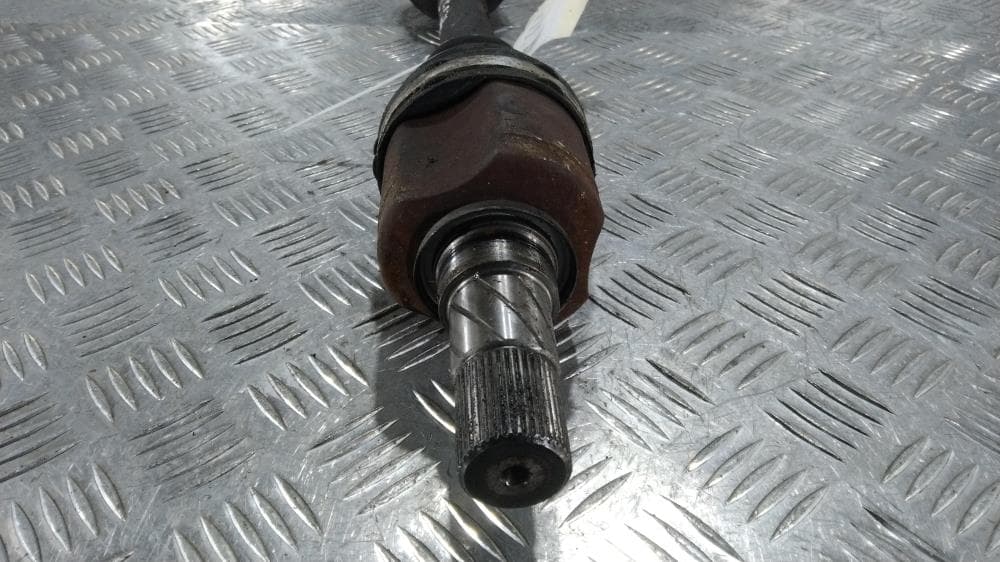 Полуось передняя левая (приводной вал, ШРУС) к Renault Megane 2 (02-06)