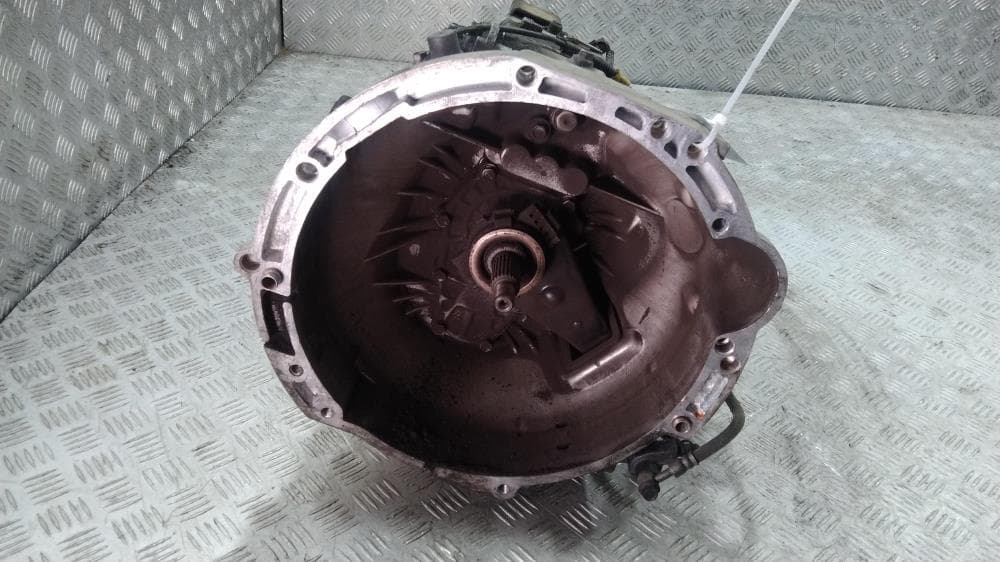 КПП механическая (МКПП) к Hyundai H1 2 (07-15)