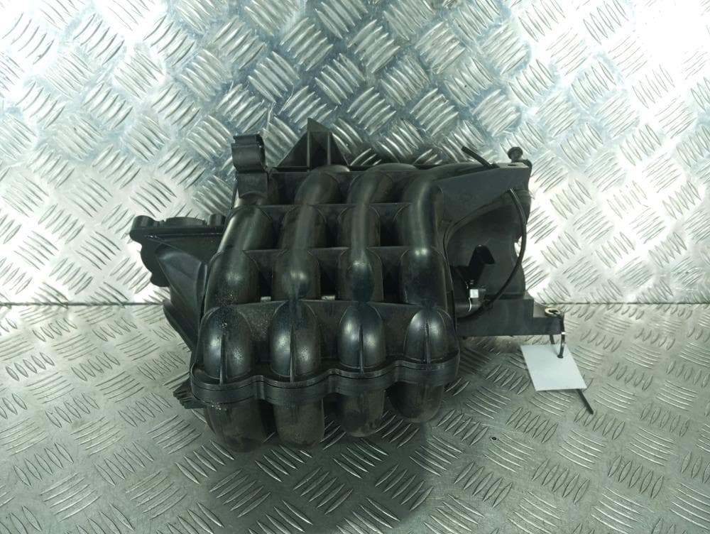 Коллектор впускной к Volkswagen Golf 4 (97-06)