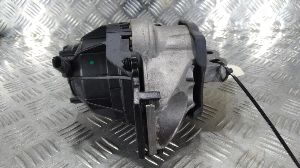 Подушка крепления двигателя к Jeep Grand Cherokee WL (21-24)
