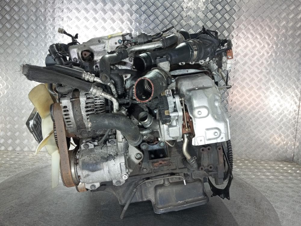 Двигатель к Nissan  Caravan 3 (12-17)