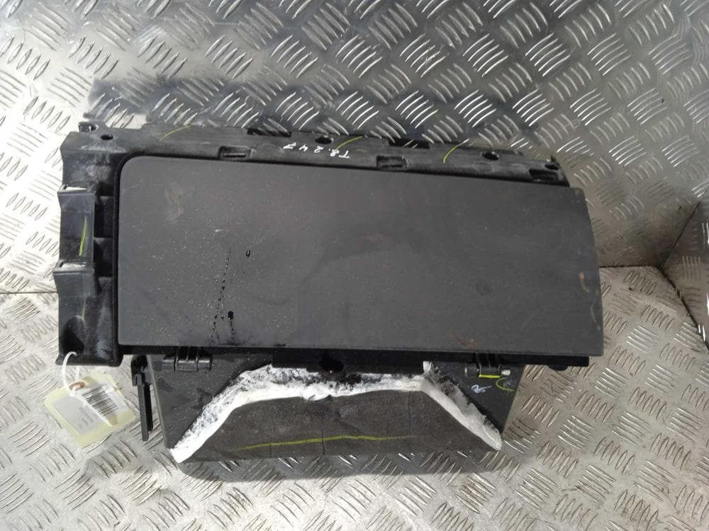 Бардачок к Tesla Model X (15-21)