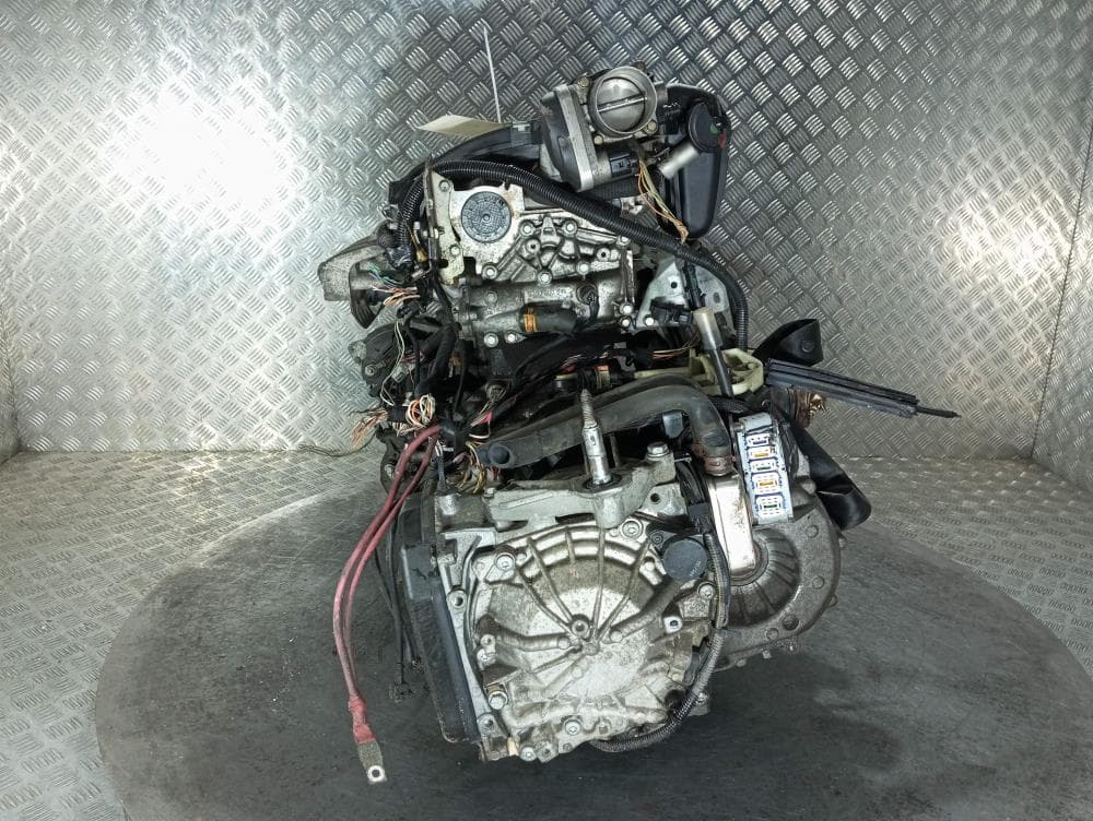 Двигатель к Renault Megane 2 (02-06)