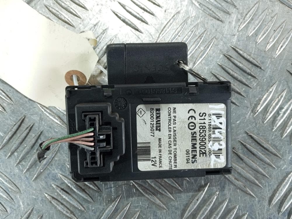 Замок зажигания к Renault Scenic 2 Рестайлинг (06-09)
