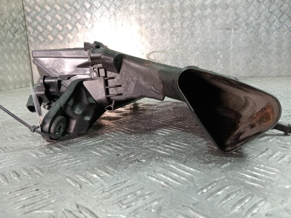 Корпус воздушного фильтра к Mercedes E Class W212/S212/C207/A207 Рестайлинг (13-16)