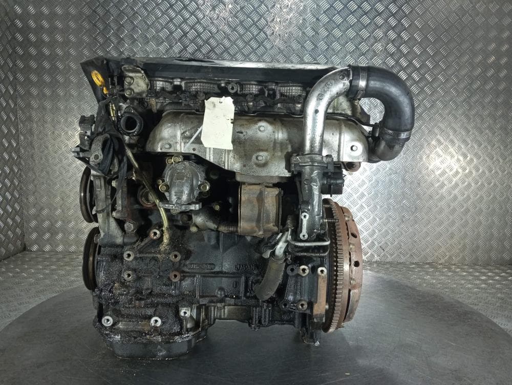 Двигатель к Nissan  Primera P12 (02-08)