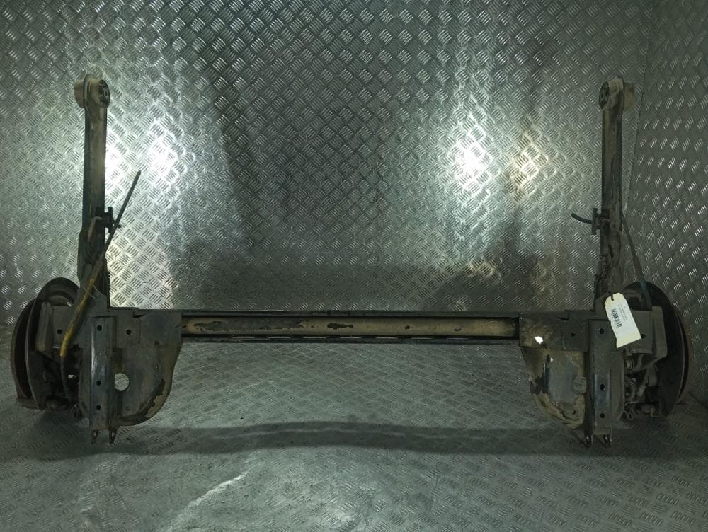 Балка подвески задняя к Renault Trafic 2 (01-06)