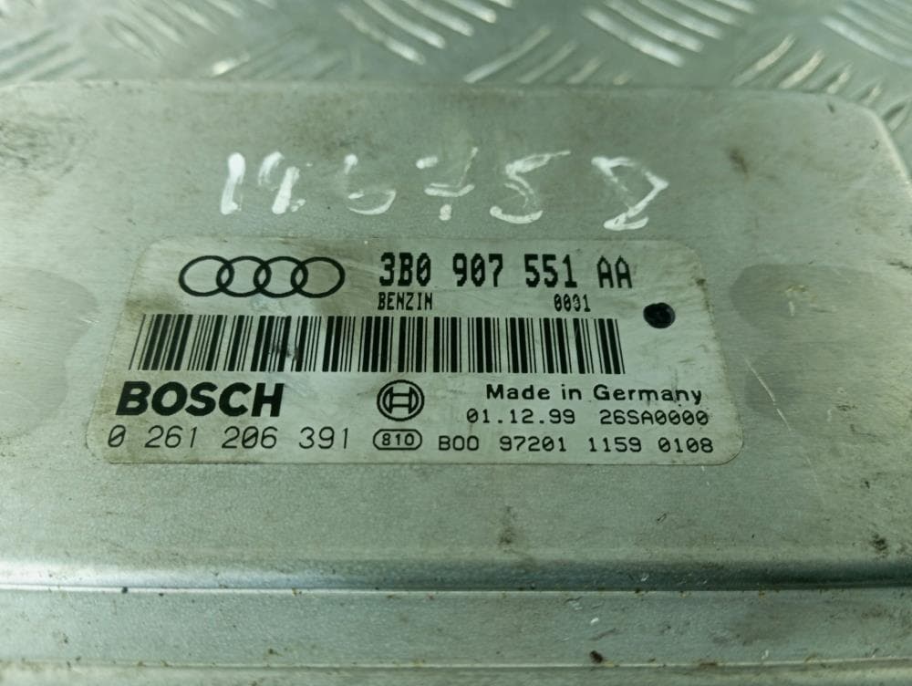 Блок управления двигателем к Audi A6 C5/4B (97-01)