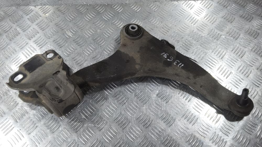 Рычаг передний правый к Volvo V70 3 (07-13)