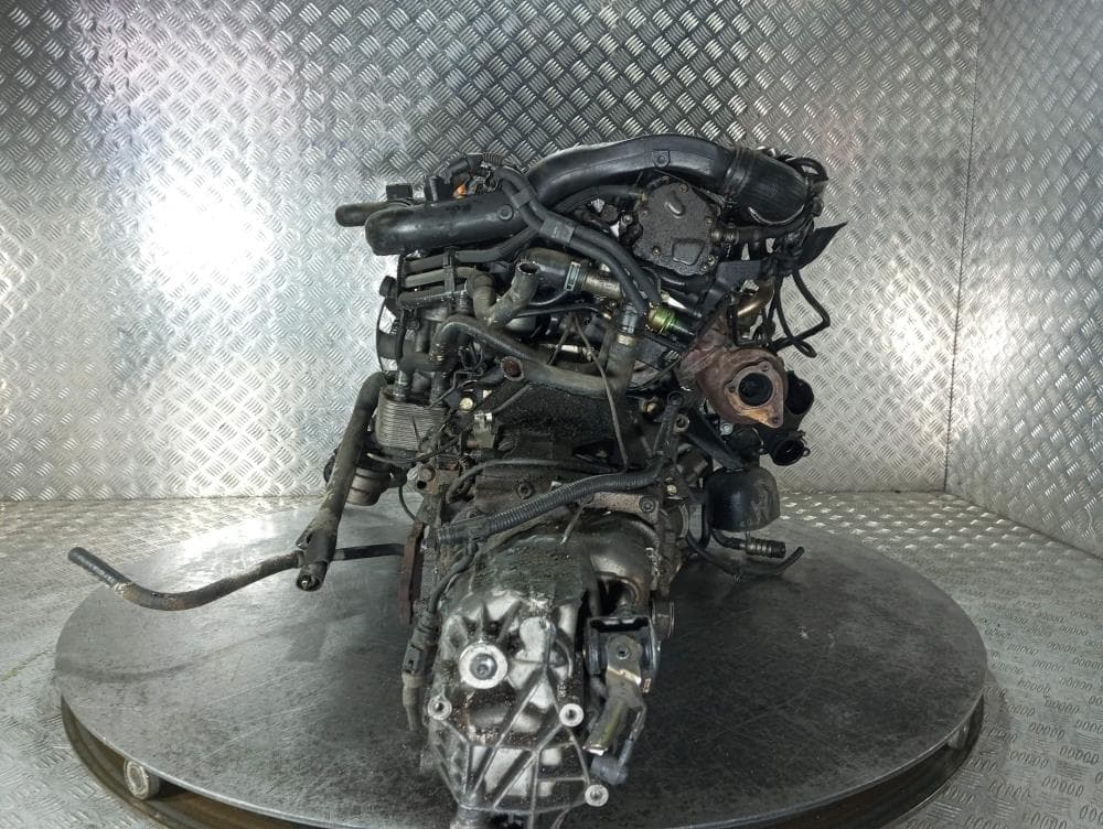 Двигатель к Audi A4 B6 (01-05)