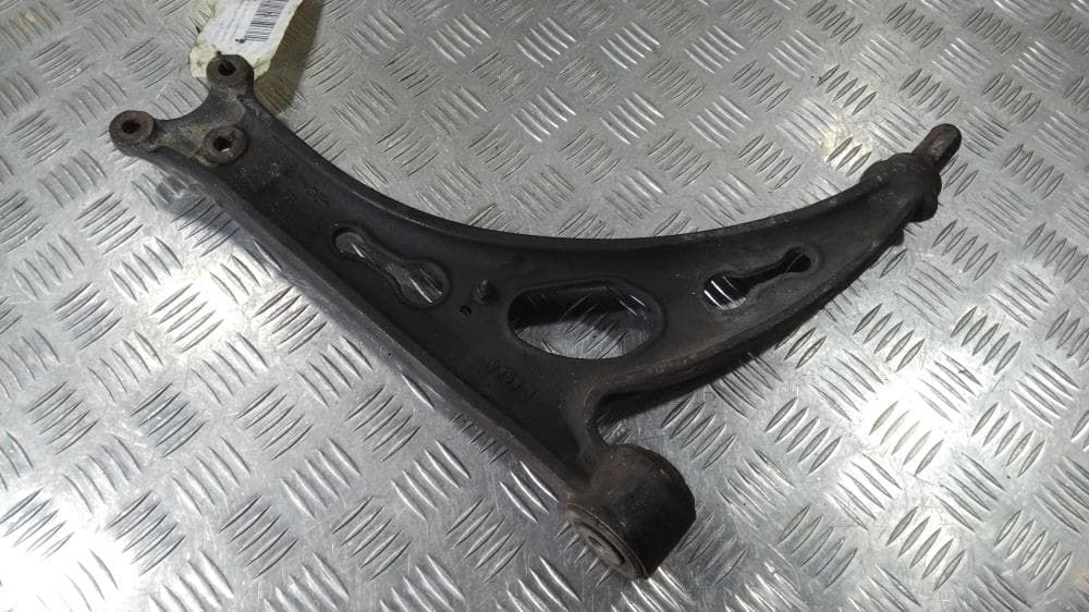 Рычаг передний правый к Volkswagen Touran 1 (03-07)