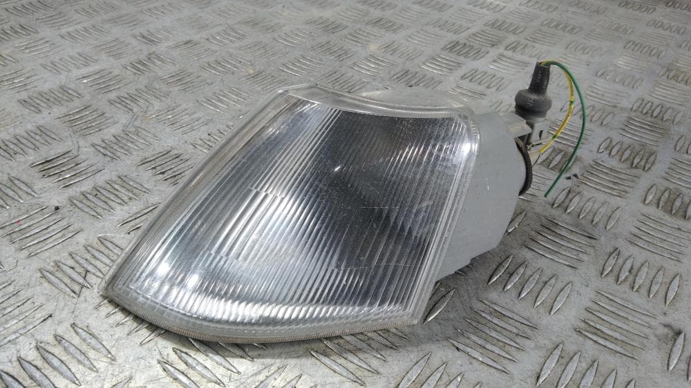 Поворотник левый к Citroen Xantia X2 (98-01)