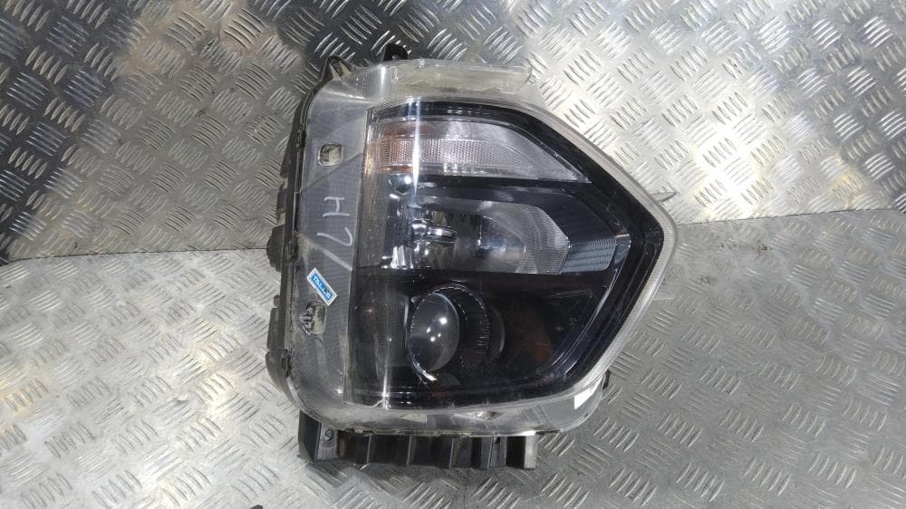 Фара левая к Hyundai Santa Fe TM (18-20)