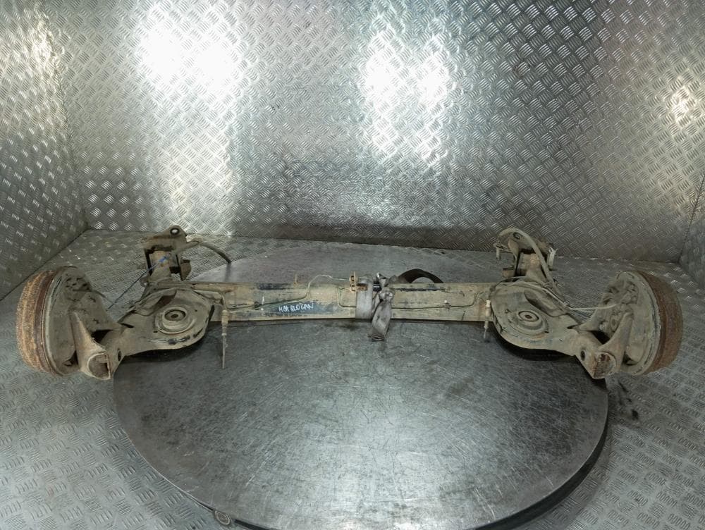 Балка подвески задняя к Renault Logan 1 (04-09)