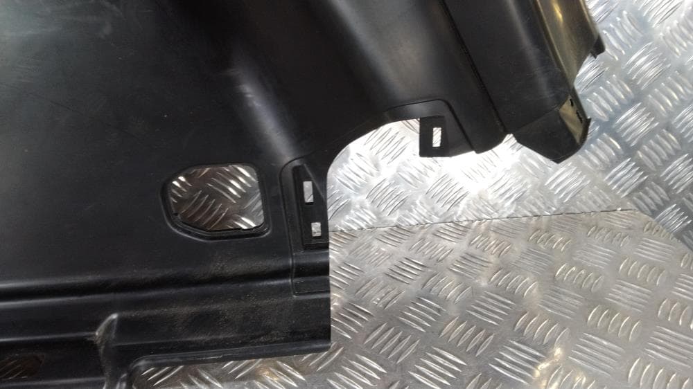 Обшивка багажника к Jeep Grand Cherokee WL (21-24)