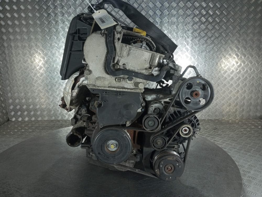 Двигатель к Renault Laguna 2 (01-05)