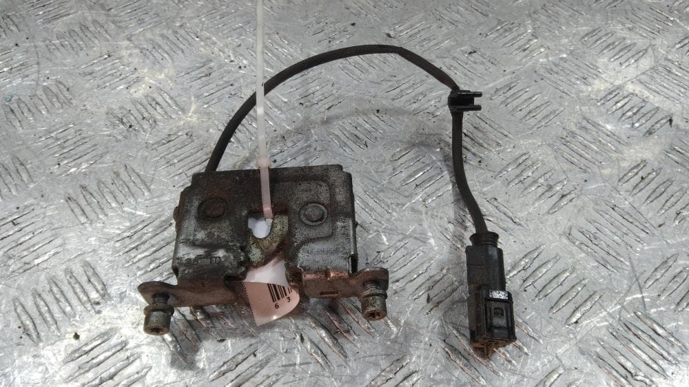 Замок капота к BMW X5 E70 Рестайлинг (10-13)