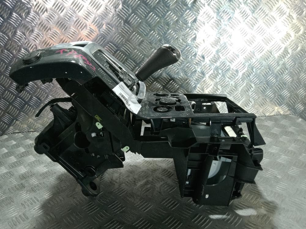 Кулиса к Peugeot 5008 1 (09-13)