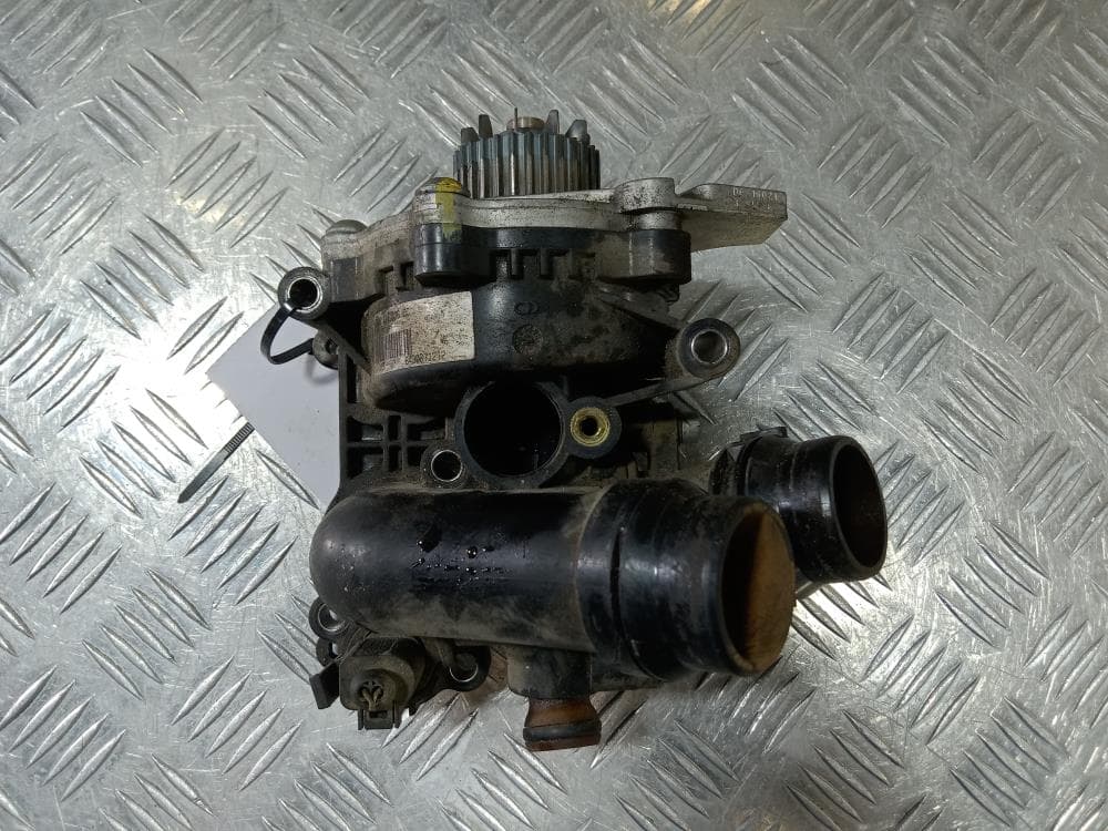 Помпа к Audi A3 8P/8PA 2-й Рестайлинг (08-13)